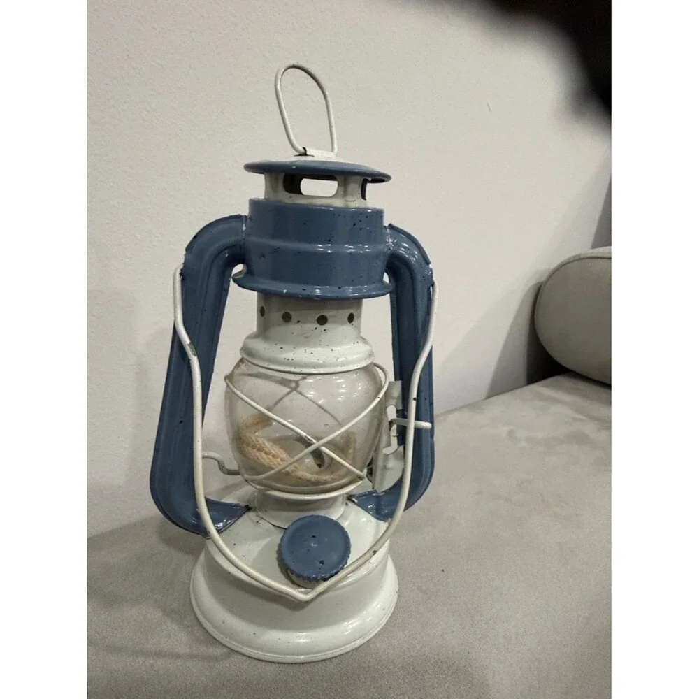 Antique Vintage Clear Glass Metal Kerosene Lamp Lantern Blue Indoor Outdoor Rare